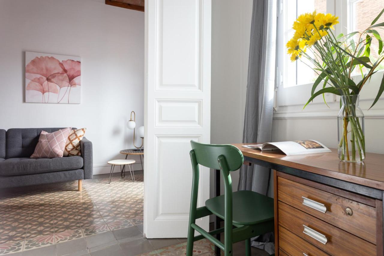 Casa Cosi - Sant Gervasi 1 Apartment Barcelona Bagian luar foto